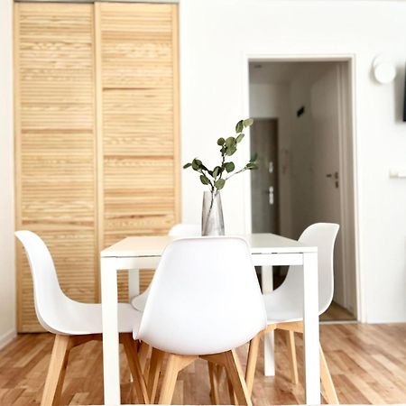Apartament Kosciuszki City Center By Apartamenty Na Dni Wrocław Exteriör bild